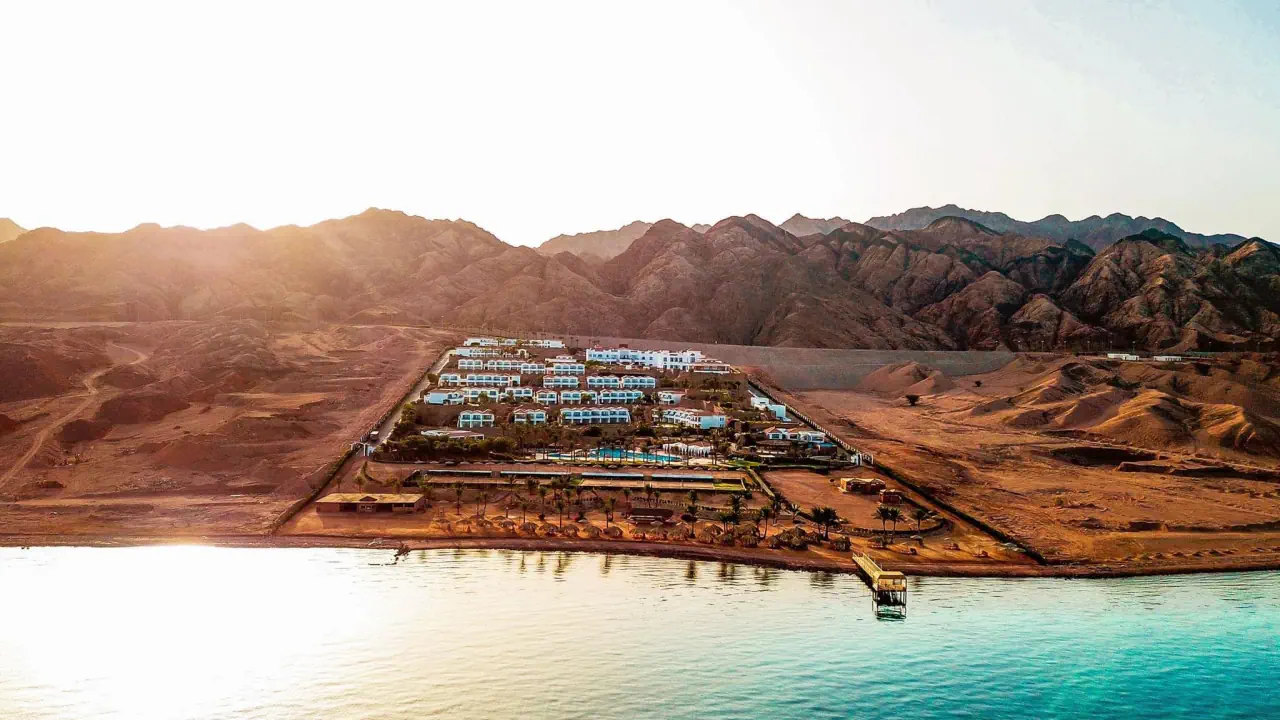 الفندق إيكوتيل دهب باى فيو - دهب